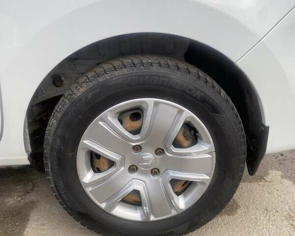 Білий Рено Dokker, об'ємом двигуна 1.46 л та пробігом 234 тис. км за 9600 $, фото 16 на Automoto.ua