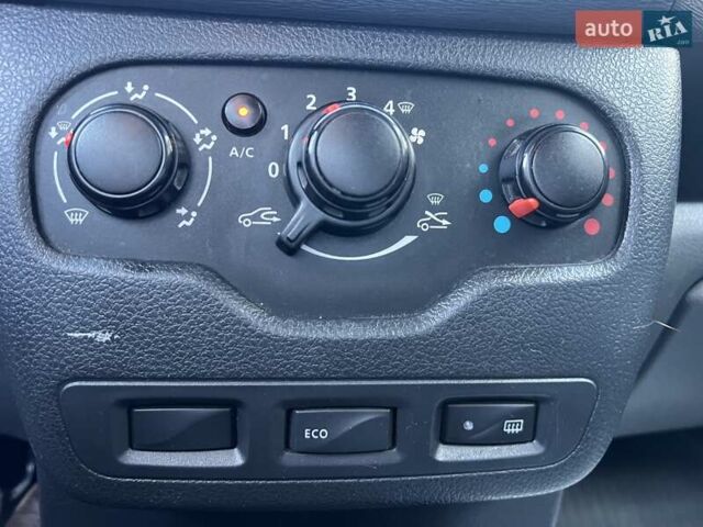 Білий Рено Dokker, об'ємом двигуна 1.5 л та пробігом 249 тис. км за 9308 $, фото 21 на Automoto.ua