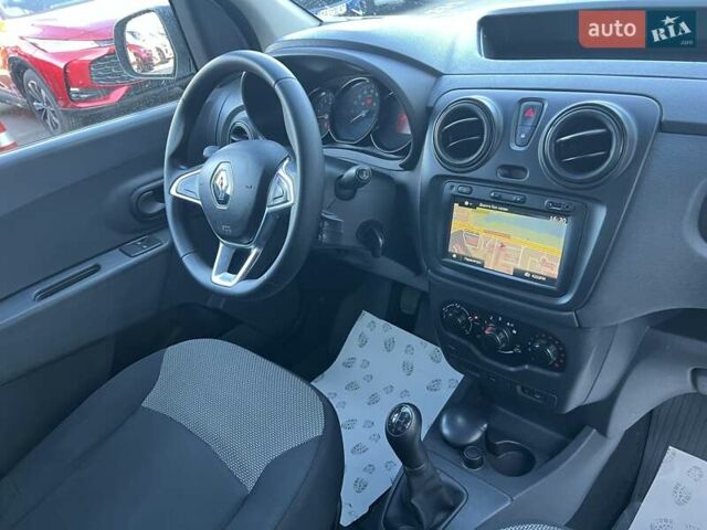 Білий Рено Dokker, об'ємом двигуна 1.5 л та пробігом 249 тис. км за 9308 $, фото 17 на Automoto.ua