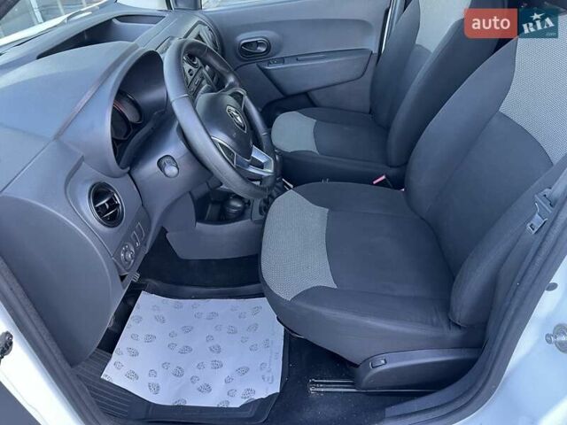 Білий Рено Dokker, об'ємом двигуна 1.5 л та пробігом 249 тис. км за 9308 $, фото 9 на Automoto.ua