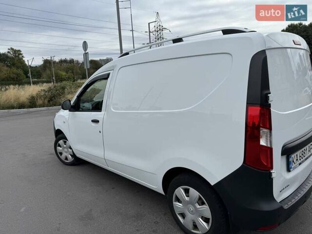 Білий Рено Dokker, об'ємом двигуна 1.6 л та пробігом 96 тис. км за 10300 $, фото 2 на Automoto.ua