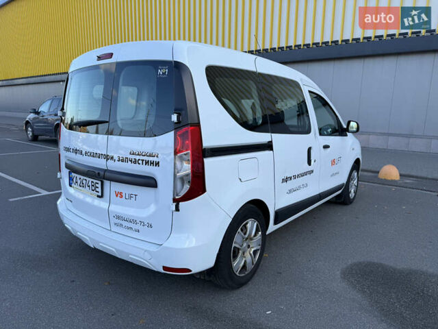 Белый Рено Dokker, объемом двигателя 1.5 л и пробегом 156 тыс. км за 12900 $, фото 9 на Automoto.ua