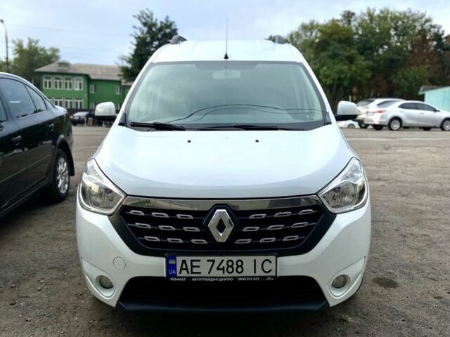 Білий Рено Dokker, об'ємом двигуна 1.5 л та пробігом 300 тис. км за 9500 $, фото 23 на Automoto.ua