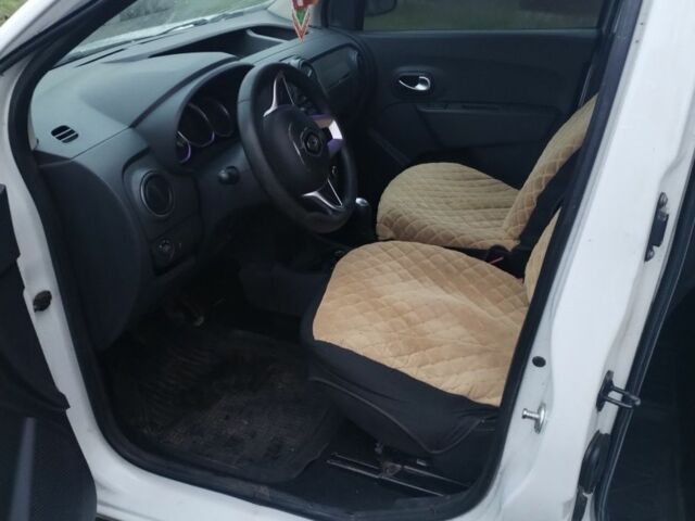 Белый Рено Dokker, объемом двигателя 1.6 л и пробегом 310 тыс. км за 4999 $, фото 4 на Automoto.ua