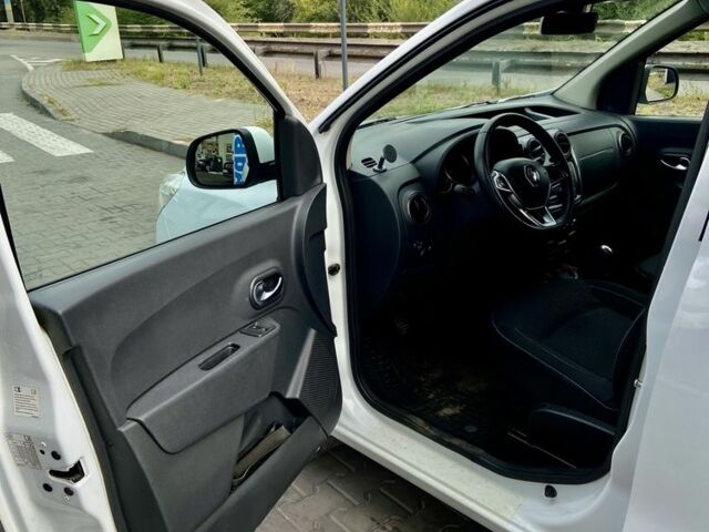 Білий Рено Dokker, об'ємом двигуна 1.5 л та пробігом 300 тис. км за 9500 $, фото 9 на Automoto.ua