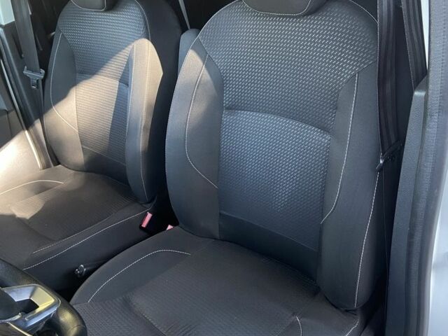 Білий Рено Dokker, об'ємом двигуна 1.5 л та пробігом 300 тис. км за 9500 $, фото 14 на Automoto.ua