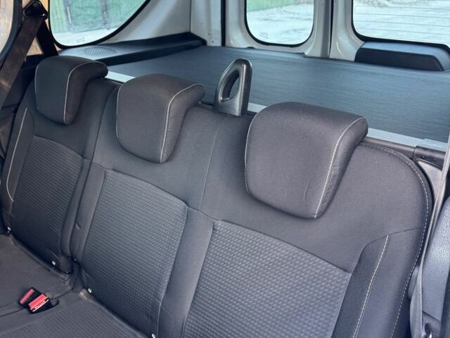 Білий Рено Dokker, об'ємом двигуна 1.5 л та пробігом 143 тис. км за 8950 $, фото 21 на Automoto.ua