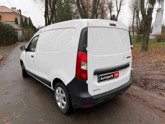 Белый Рено Dokker, объемом двигателя 1.5 л и пробегом 87 тыс. км за 12990 $, фото 6 на Automoto.ua