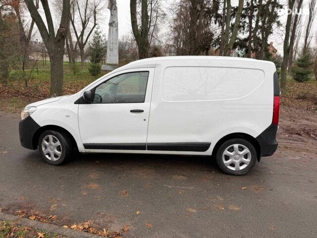 Белый Рено Dokker, объемом двигателя 1.5 л и пробегом 87 тыс. км за 12990 $, фото 7 на Automoto.ua