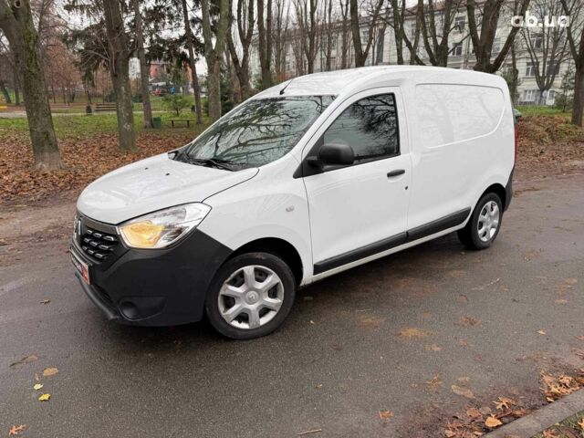 Белый Рено Dokker, объемом двигателя 1.5 л и пробегом 87 тыс. км за 12990 $, фото 8 на Automoto.ua
