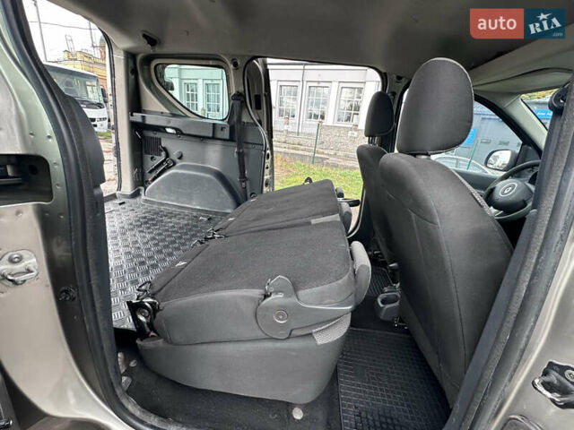 Бежевый Рено Dokker, объемом двигателя 1.46 л и пробегом 130 тыс. км за 8500 $, фото 20 на Automoto.ua