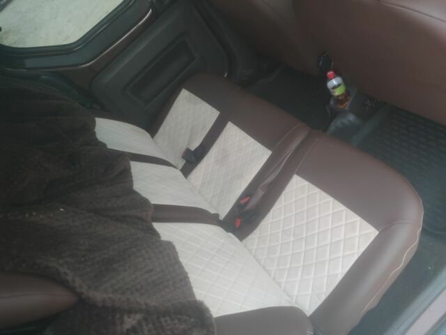 Коричневый Рено Dokker, объемом двигателя 1.5 л и пробегом 275 тыс. км за 8300 $, фото 5 на Automoto.ua