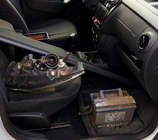 Рено Dokker, об'ємом двигуна 1.5 л та пробігом 160 тис. км за 6500 $, фото 5 на Automoto.ua