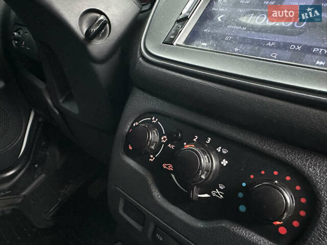 Рено Dokker, объемом двигателя 0 л и пробегом 159 тыс. км за 10300 $, фото 20 на Automoto.ua