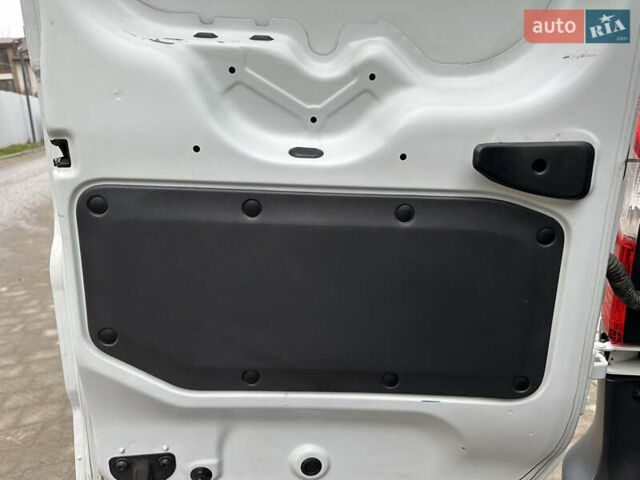 Рено Dokker, объемом двигателя 0 л и пробегом 159 тыс. км за 10300 $, фото 14 на Automoto.ua
