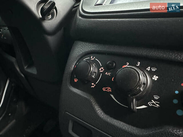 Рено Dokker, объемом двигателя 0 л и пробегом 159 тыс. км за 10300 $, фото 21 на Automoto.ua