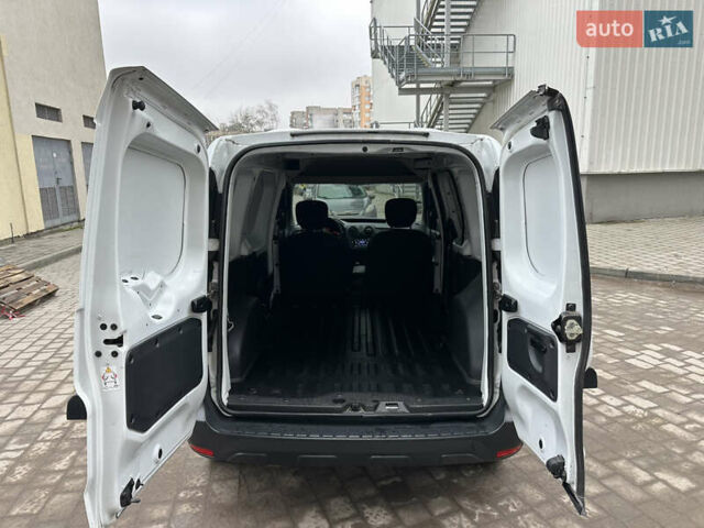 Рено Dokker, объемом двигателя 0 л и пробегом 159 тыс. км за 10300 $, фото 11 на Automoto.ua