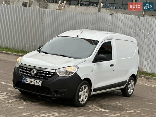 Рено Dokker, объемом двигателя 0 л и пробегом 159 тыс. км за 10300 $, фото 2 на Automoto.ua