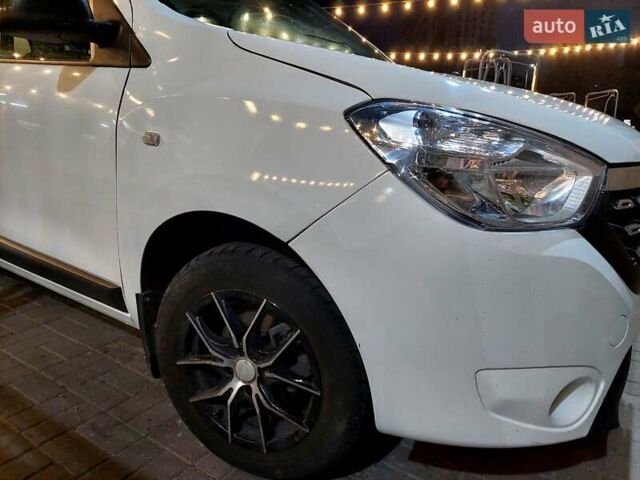 Рено Dokker, объемом двигателя 1.5 л и пробегом 116 тыс. км за 12750 $, фото 6 на Automoto.ua