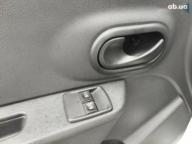 Рено Dokker, объемом двигателя 0 л и пробегом 136 тыс. км за 9200 $, фото 9 на Automoto.ua