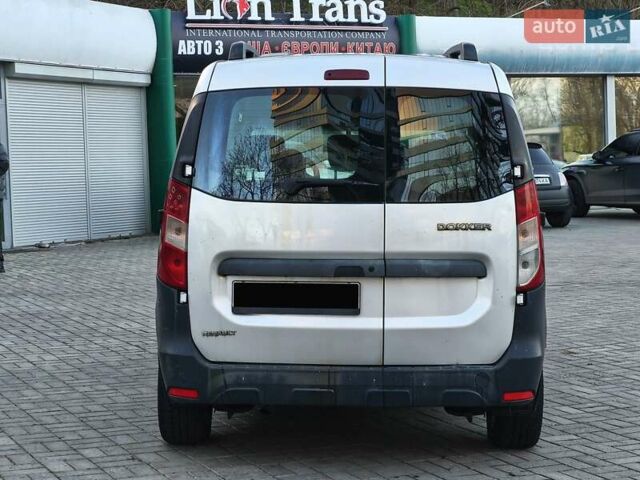 Серый Рено Dokker, объемом двигателя 1.46 л и пробегом 59 тыс. км за 9850 $, фото 5 на Automoto.ua