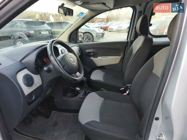 Серый Рено Dokker, объемом двигателя 1.46 л и пробегом 59 тыс. км за 9850 $, фото 7 на Automoto.ua