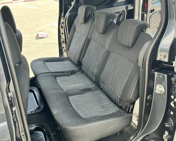 Сірий Рено Dokker, об'ємом двигуна 1.5 л та пробігом 273 тис. км за 7800 $, фото 11 на Automoto.ua