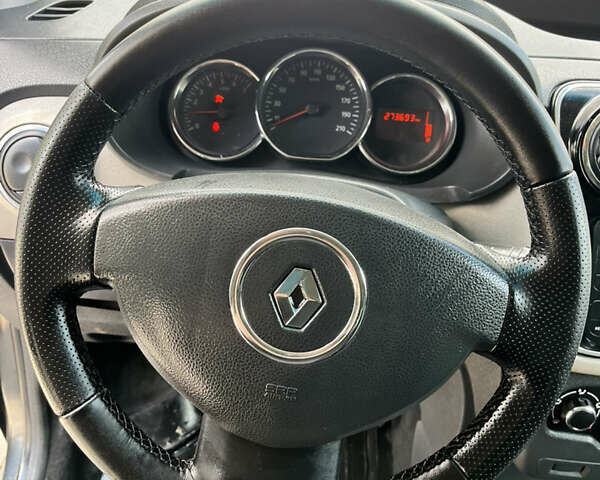 Сірий Рено Dokker, об'ємом двигуна 1.5 л та пробігом 273 тис. км за 7800 $, фото 16 на Automoto.ua