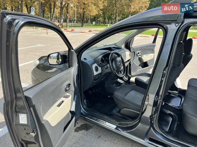 Сірий Рено Dokker, об'ємом двигуна 1.5 л та пробігом 273 тис. км за 7800 $, фото 10 на Automoto.ua