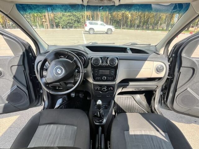 Серый Рено Dokker, объемом двигателя 1.5 л и пробегом 273 тыс. км за 7500 $, фото 7 на Automoto.ua