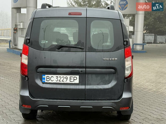 Серый Рено Dokker, объемом двигателя 1.46 л и пробегом 240 тыс. км за 7300 $, фото 7 на Automoto.ua