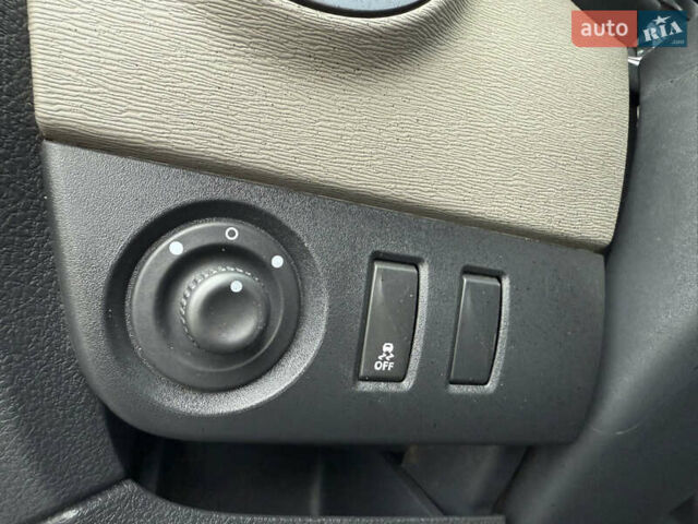 Серый Рено Dokker, объемом двигателя 1.46 л и пробегом 240 тыс. км за 7300 $, фото 20 на Automoto.ua