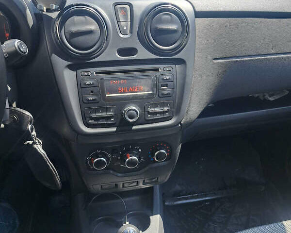 Сірий Рено Dokker, об'ємом двигуна 1.46 л та пробігом 178 тис. км за 9300 $, фото 2 на Automoto.ua