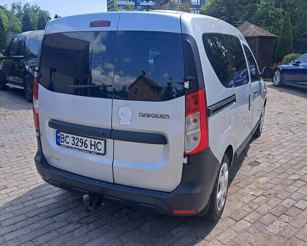Сірий Рено Dokker, об'ємом двигуна 1.46 л та пробігом 178 тис. км за 9300 $, фото 5 на Automoto.ua