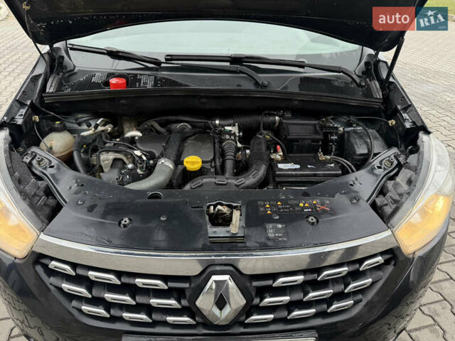 Серый Рено Dokker, объемом двигателя 1.5 л и пробегом 220 тыс. км за 7200 $, фото 24 на Automoto.ua
