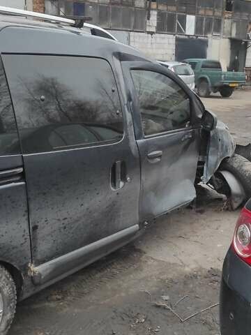 Сірий Рено Dokker, об'ємом двигуна 1.5 л та пробігом 267 тис. км за 4000 $, фото 8 на Automoto.ua