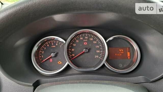 Сірий Рено Dokker, об'ємом двигуна 1.5 л та пробігом 40 тис. км за 12900 $, фото 22 на Automoto.ua