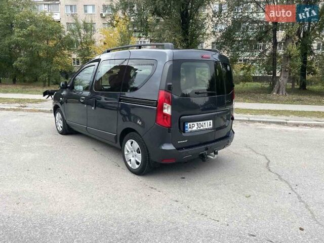 Сірий Рено Dokker, об'ємом двигуна 1.5 л та пробігом 85 тис. км за 13500 $, фото 2 на Automoto.ua