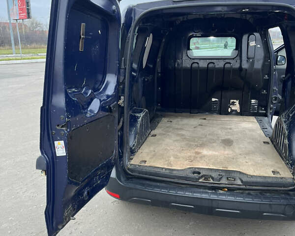 Синий Рено Dokker, объемом двигателя 1.6 л и пробегом 345 тыс. км за 4700 $, фото 19 на Automoto.ua