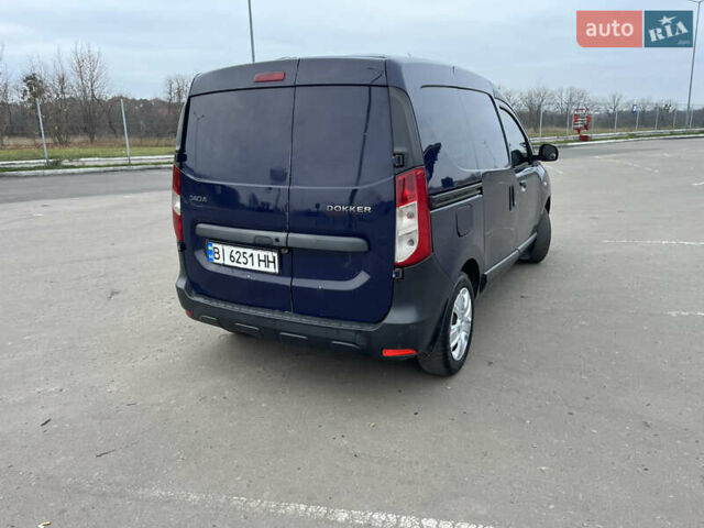 Синий Рено Dokker, объемом двигателя 1.6 л и пробегом 345 тыс. км за 4700 $, фото 9 на Automoto.ua