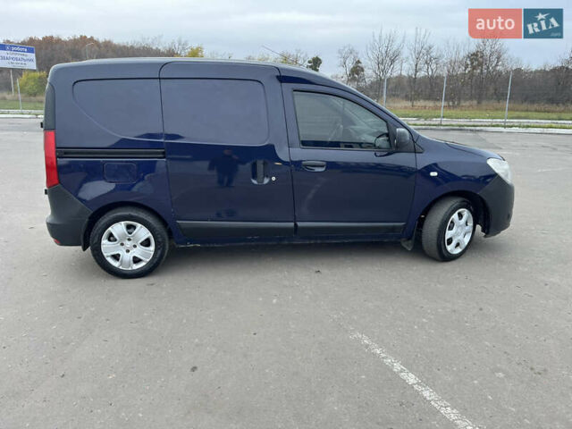 Синий Рено Dokker, объемом двигателя 1.6 л и пробегом 345 тыс. км за 4700 $, фото 11 на Automoto.ua