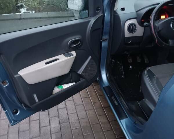 Синий Рено Dokker, объемом двигателя 1.46 л и пробегом 180 тыс. км за 7200 $, фото 10 на Automoto.ua