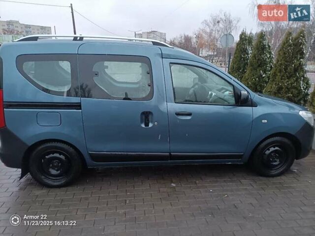 Синий Рено Dokker, объемом двигателя 1.46 л и пробегом 180 тыс. км за 7200 $, фото 5 на Automoto.ua