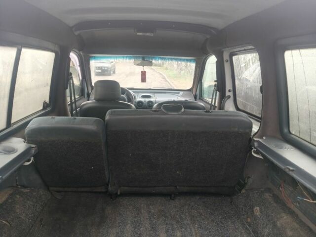 Рено Другая 1999 в Николаеве на Automoto.ua Белый Рено Другая, объемом двигателя 1.9 л и пробегом 2 тыс. км за 1750 $, фото 7 на Automoto.ua