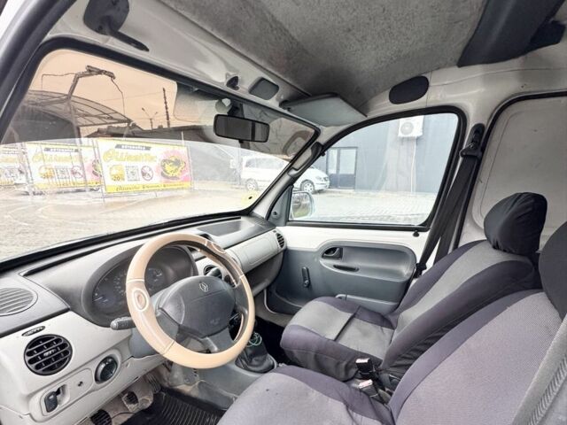 Белый Рено Другая, объемом двигателя 1.9 л и пробегом 260 тыс. км за 1350 $, фото 8 на Automoto.ua