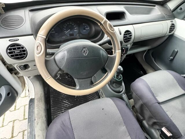 Белый Рено Другая, объемом двигателя 1.9 л и пробегом 260 тыс. км за 1350 $, фото 10 на Automoto.ua