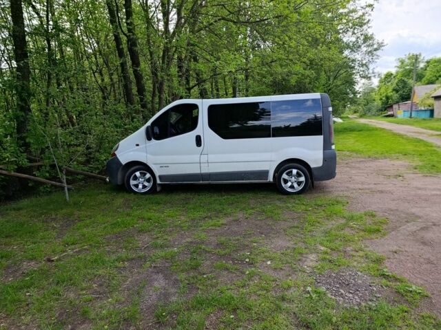 Белый Рено Другая, объемом двигателя 0 л и пробегом 376 тыс. км за 4500 $, фото 2 на Automoto.ua