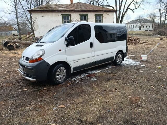 Белый Рено Другая, объемом двигателя 0 л и пробегом 376 тыс. км за 4500 $, фото 3 на Automoto.ua