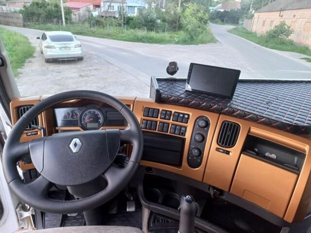 Белый Рено Другая, объемом двигателя 10.8 л и пробегом 0 тыс. км за 13000 $, фото 6 на Automoto.ua