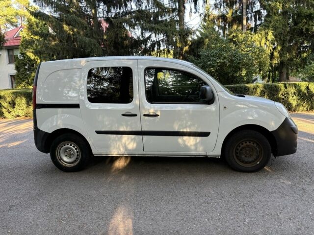 Белый Рено Другая, объемом двигателя 1.5 л и пробегом 268 тыс. км за 5500 $, фото 3 на Automoto.ua